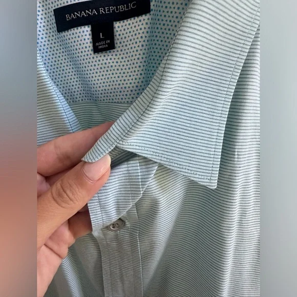 Banana Republic button down shirt, size L - Picture 9 of 9